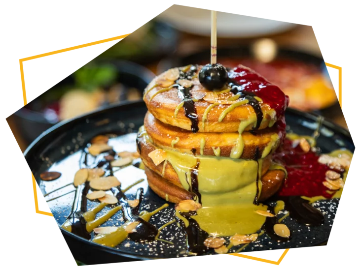 Der Pistacchio Pancake im eckigen Rahmen.