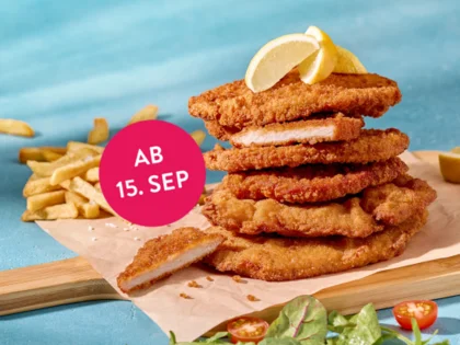 Gestapelte Schnitzel mit Störer "Ab 15. Sep."